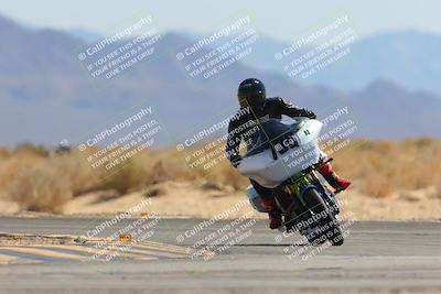 media/Mar-21-2025-CVMA Friday Practice (Fri) [[30cd4fe323]]/5-Racer 4/Session 4 (Turn 16)/